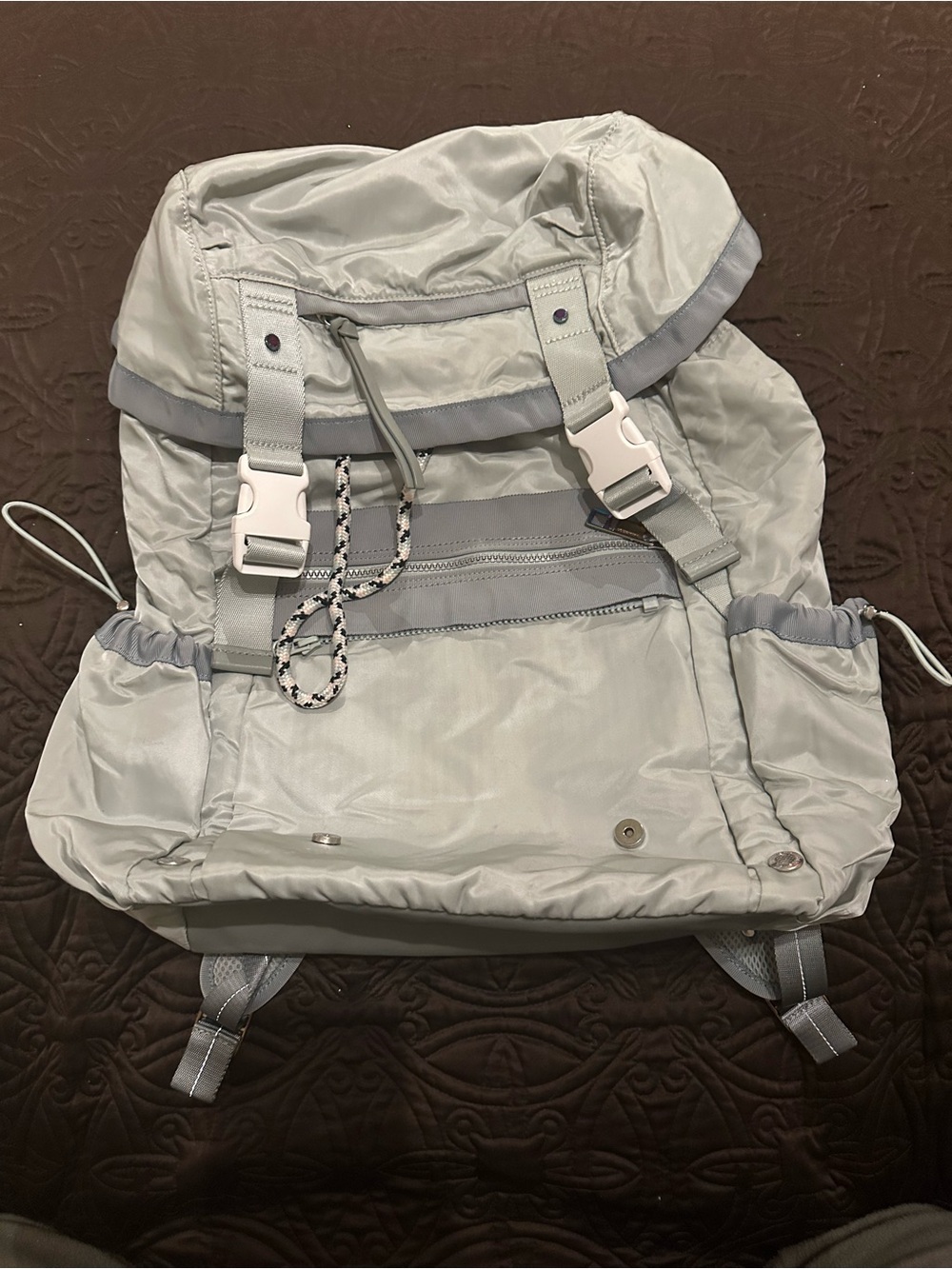 Lululemon Traveling Yogini Racksack